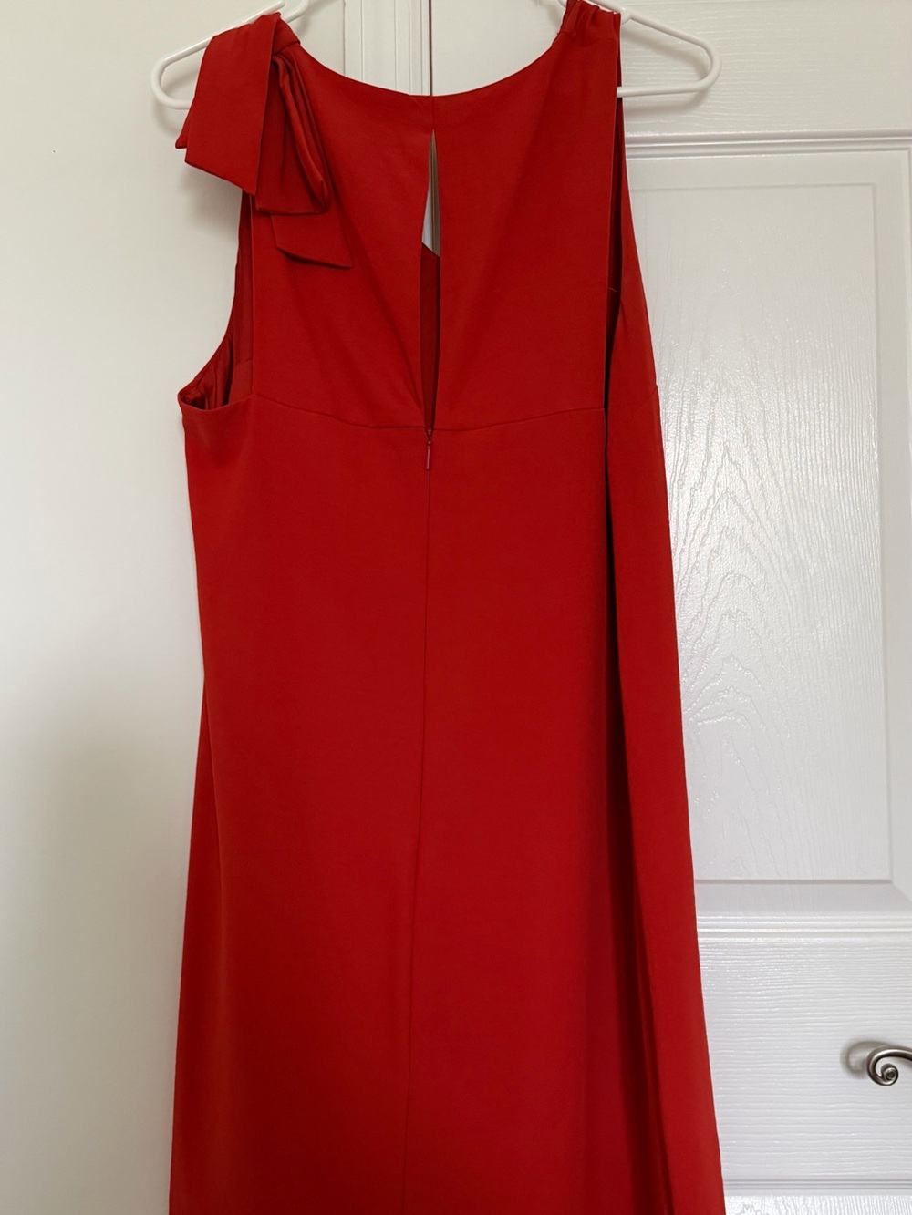 Sleeveless orange V-Neck Shift Dress - Picture 2 of 2